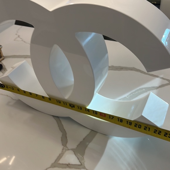 Chanel logo for display - Picture 3 of 8
